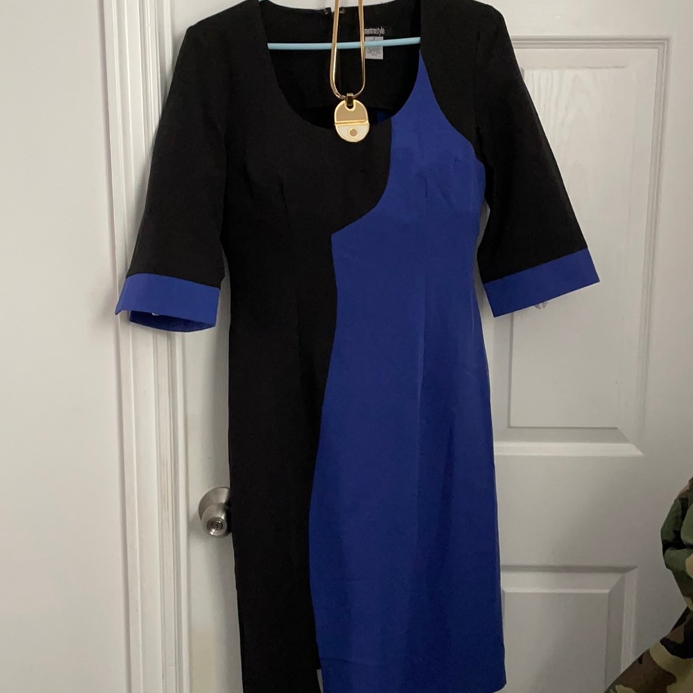 Item #209Metro Style Color Block Dress